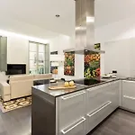 Διαμέρισμα Ola Living Portaferrissa *