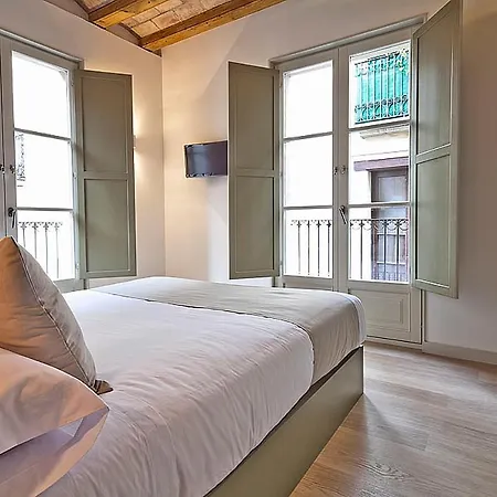Ola Living Portaferrissa * Barcelona