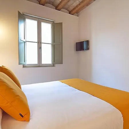 Apartment Ola Living Portaferrissa Barcelona