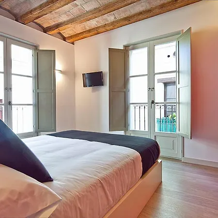 Apartment Ola Living Portaferrissa *