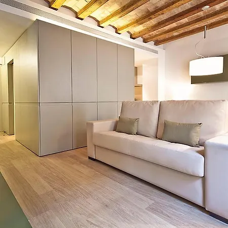 Ola Living Portaferrissa * Barcellona