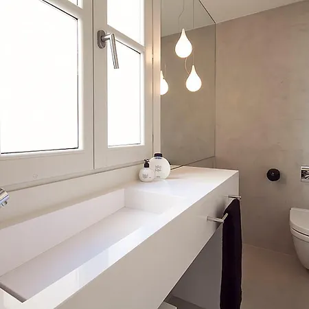 公寓 Ola Living Portaferrissa *