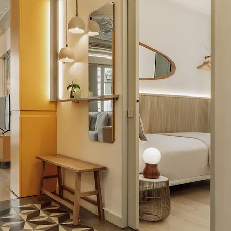 Ola Living Portaferrissa Apartamento *